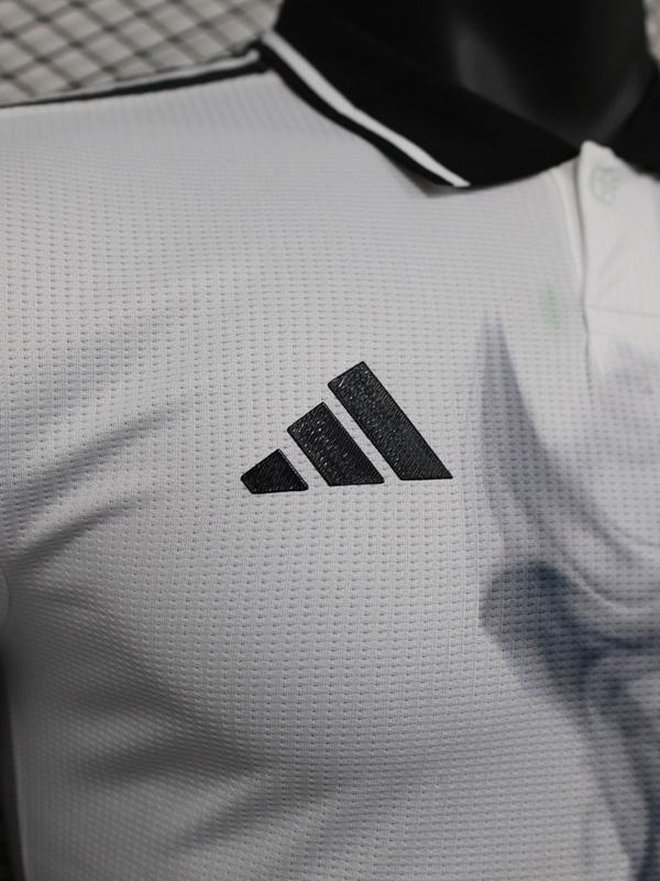 2023 Japan White Special Edition Player Version...