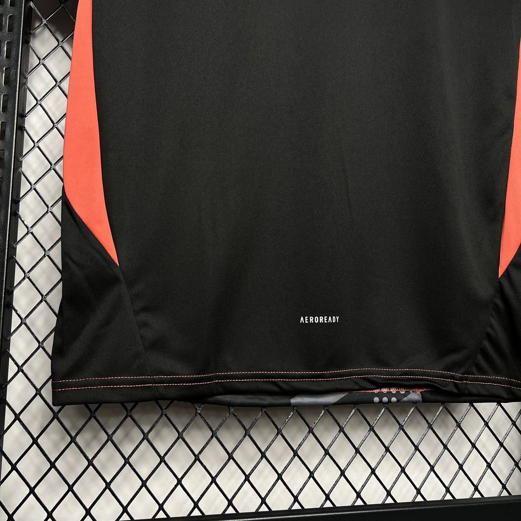 24-25 Spain Black GoalKeeper Fans Soccer Jersey