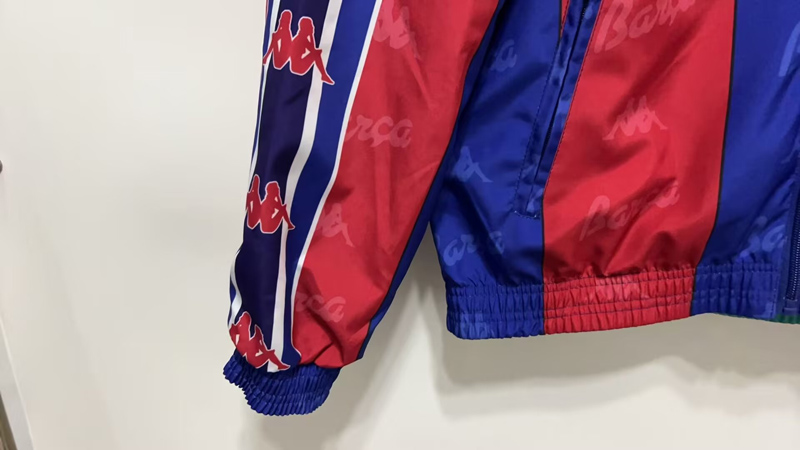 24-25 BAR Red & Green Retro Double Sided Windbreaker (双面风衣)(刺绣)