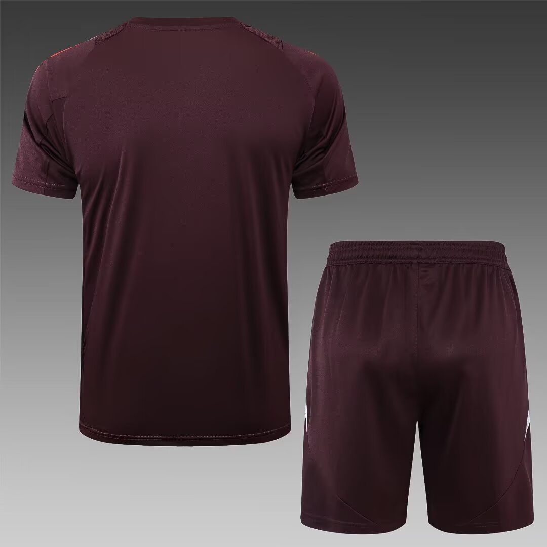 24/25  Bayern Munich  1:1 Quality Training Jersey（A-Set）