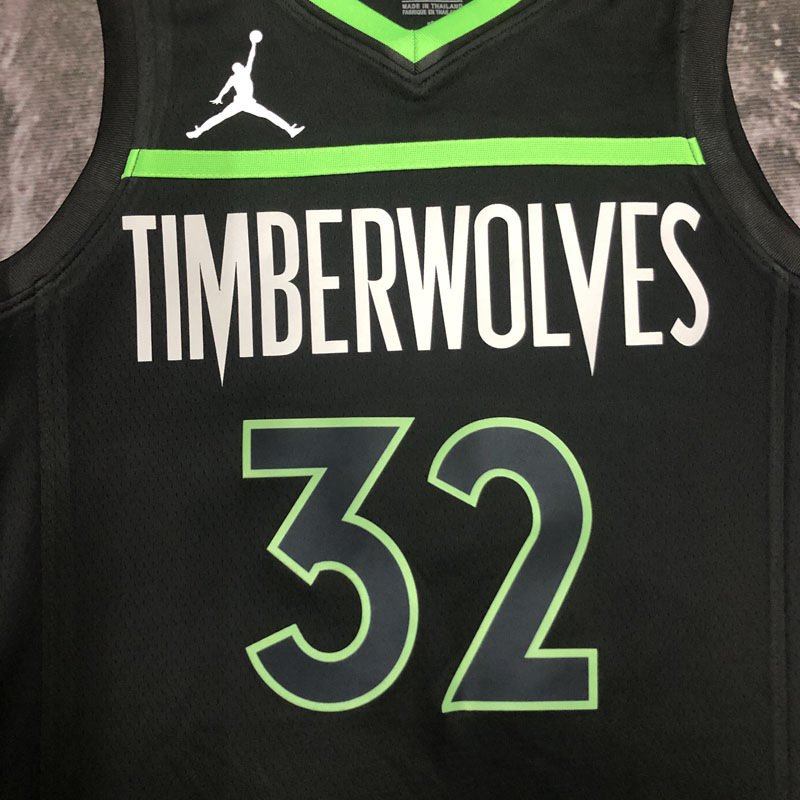 22-23 TIMBERWOLVES TOWNS #32 Black Top Quality ...