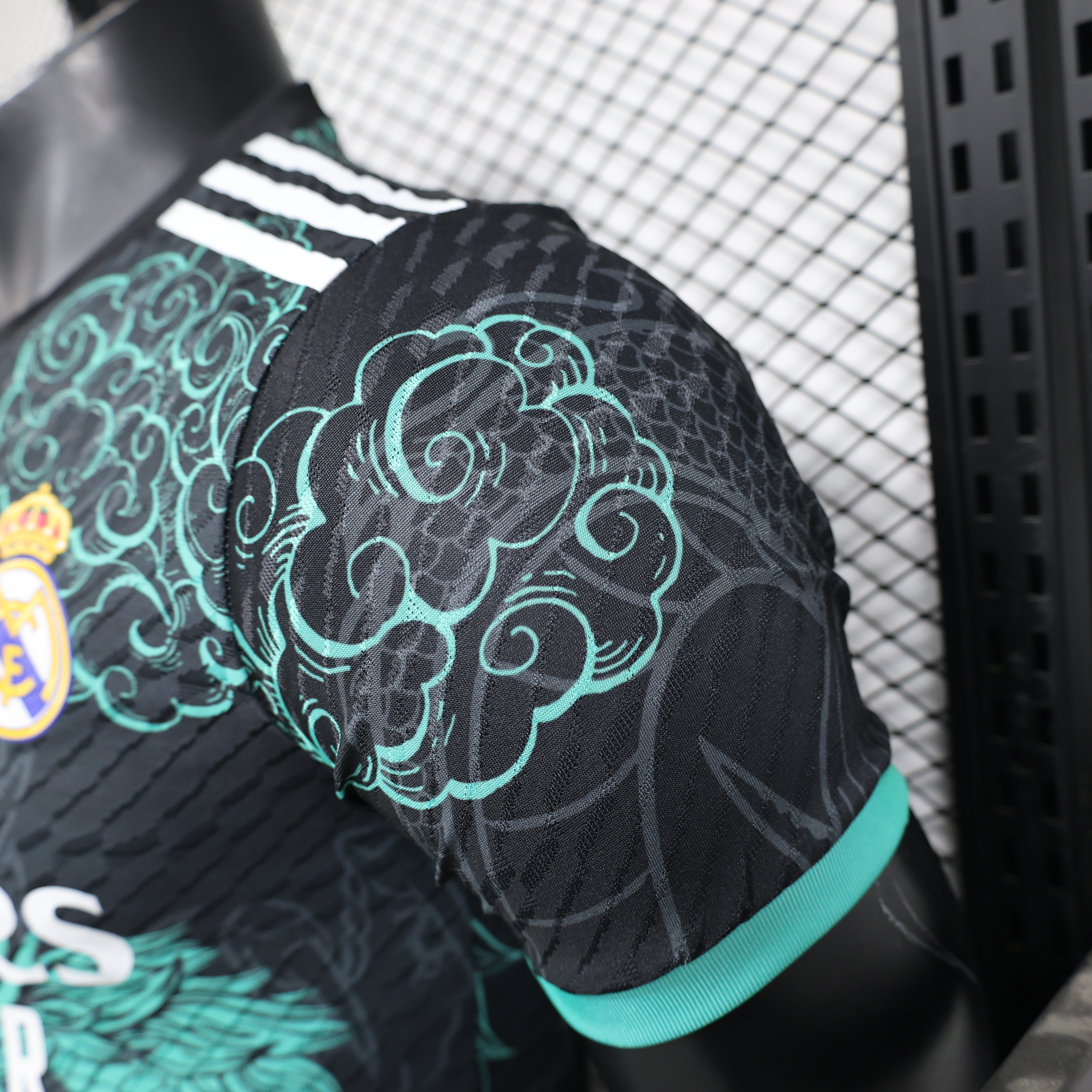 25-26 RMA Black Green Special Edition Player Version Training Shirts