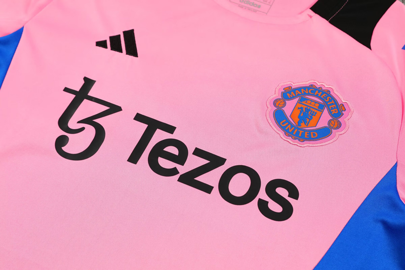 24-25 Man Utd Pink Training Short Suit
