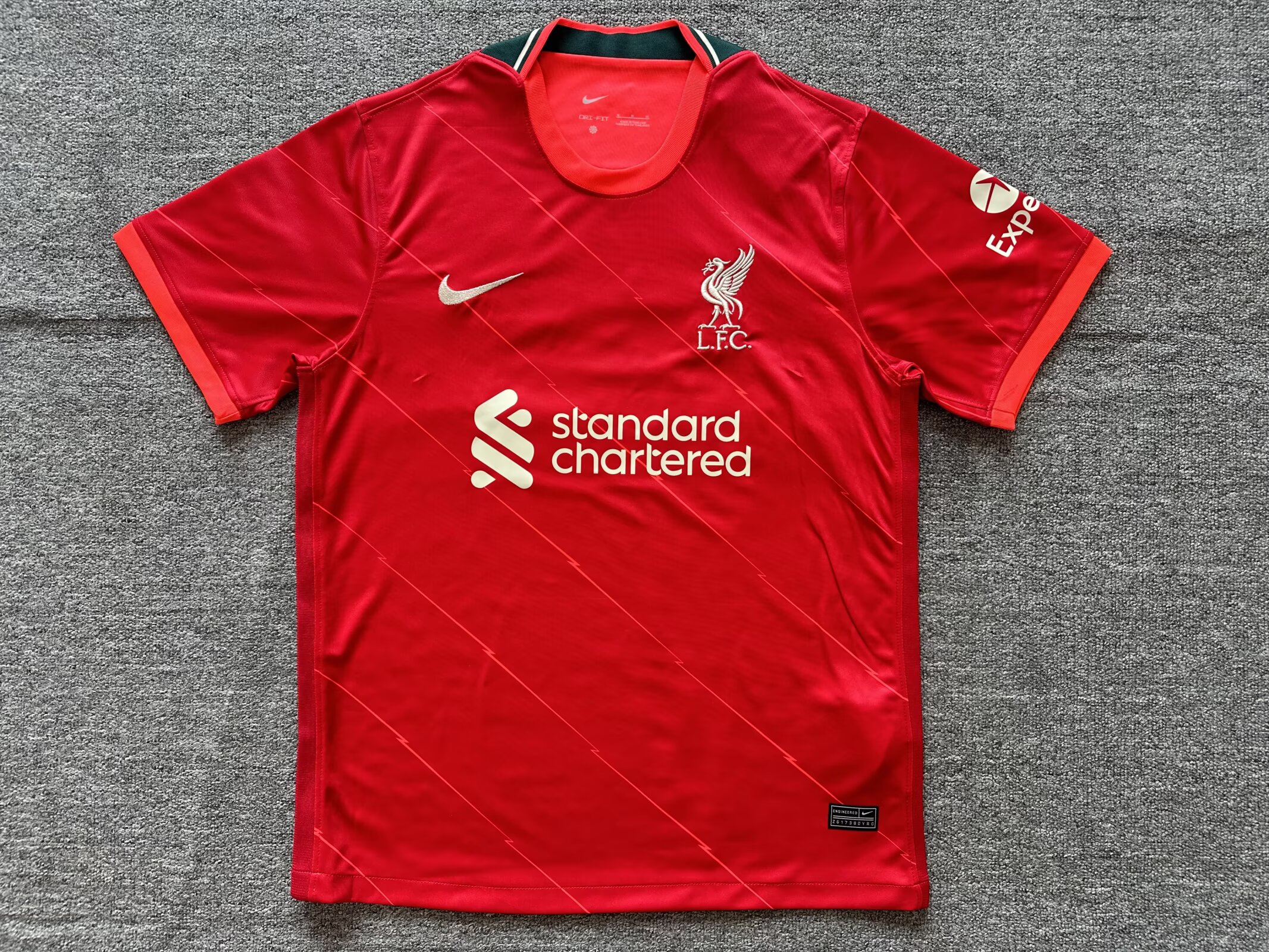 2021-2022 LIV Home Retro Soccer Jersey