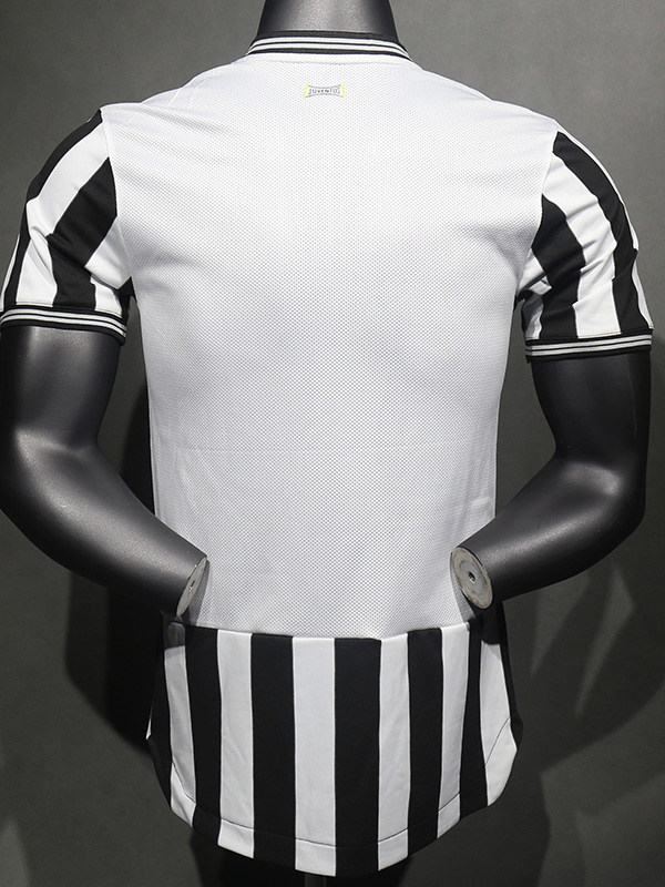 24-25 JUV Black White Special Retro Edition Player Version Soccer Jersey