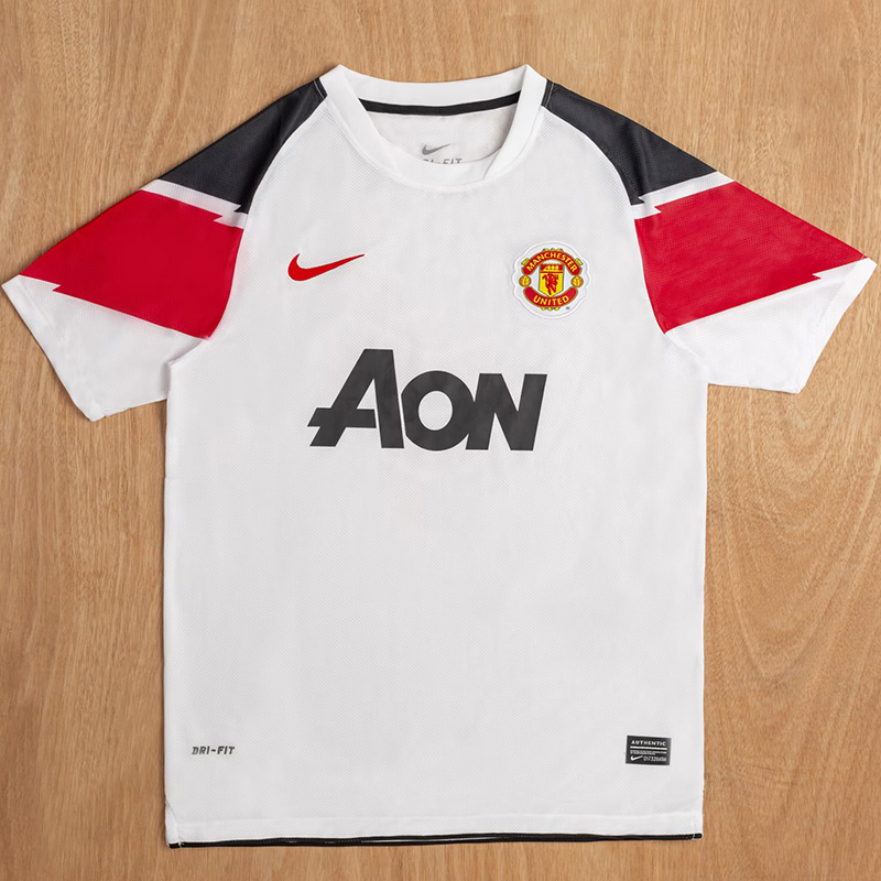 2010-2011 Man Utd Away Retro Soccer Jersey (不带决赛字)