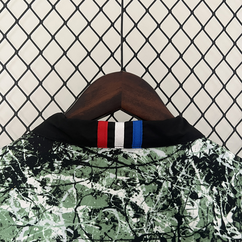 2024 Man Utd Black & Green Double Sided Windbre...