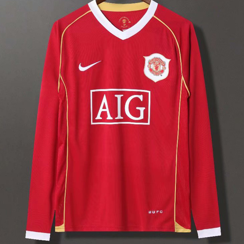 2006-2007 Man Utd Home long sleeve Retro soccer...