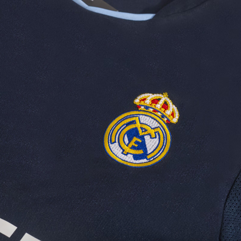 2003-2004 RMA Away Retro Soccer Jersey