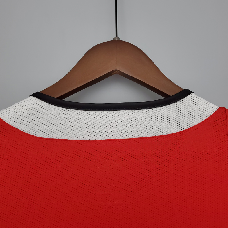 2005-2006 Man Utd Home Long sleeve Retro soccer...