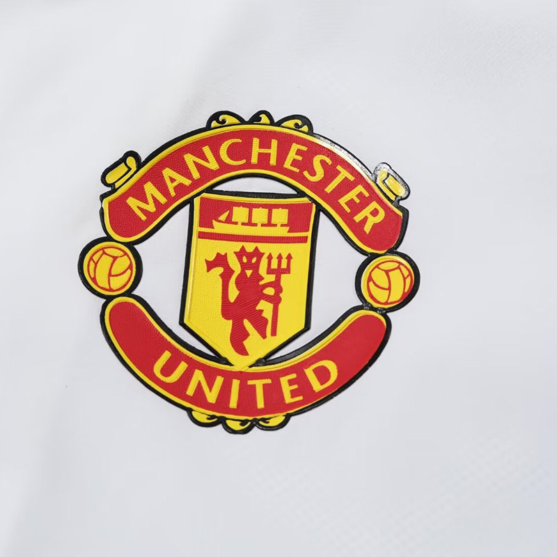 23-24 Man Utd White Windbreaker