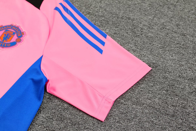 24-25 Man Utd Pink Training Short Suit