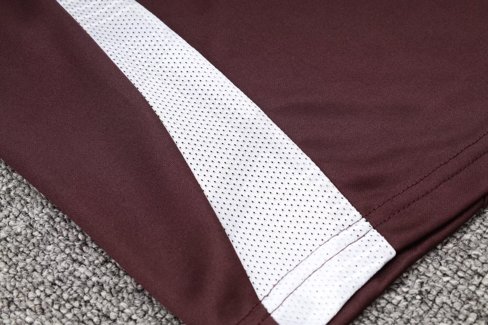 24/25  Bayern Munich Training  1:1 Quality Training Jersey