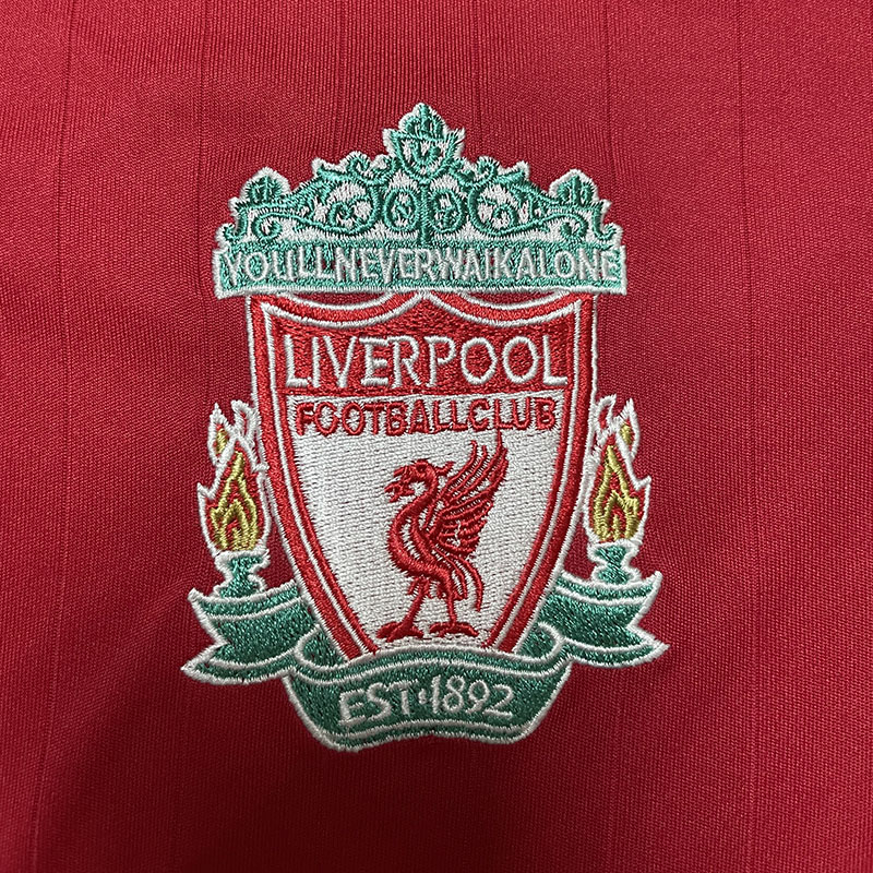 2006-2007 LIV Home Retro Soccer Jersey