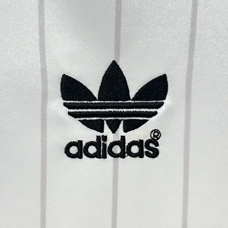 1983 Man Utd Away White Retro Soccer Jersey