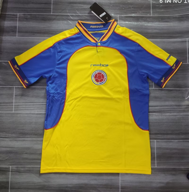 2001 Colombia Home Red Retro Soccer Jersey