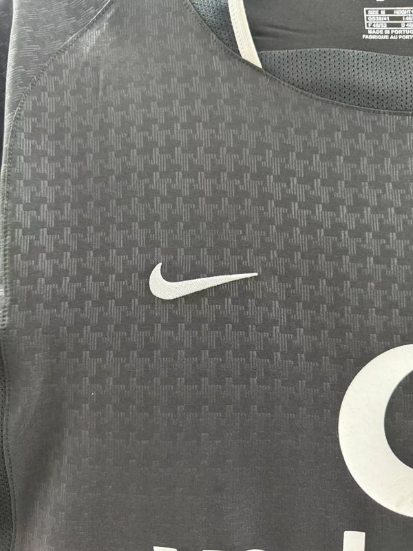 2003-2004 Man Utd Away Retro Soccer Jersey