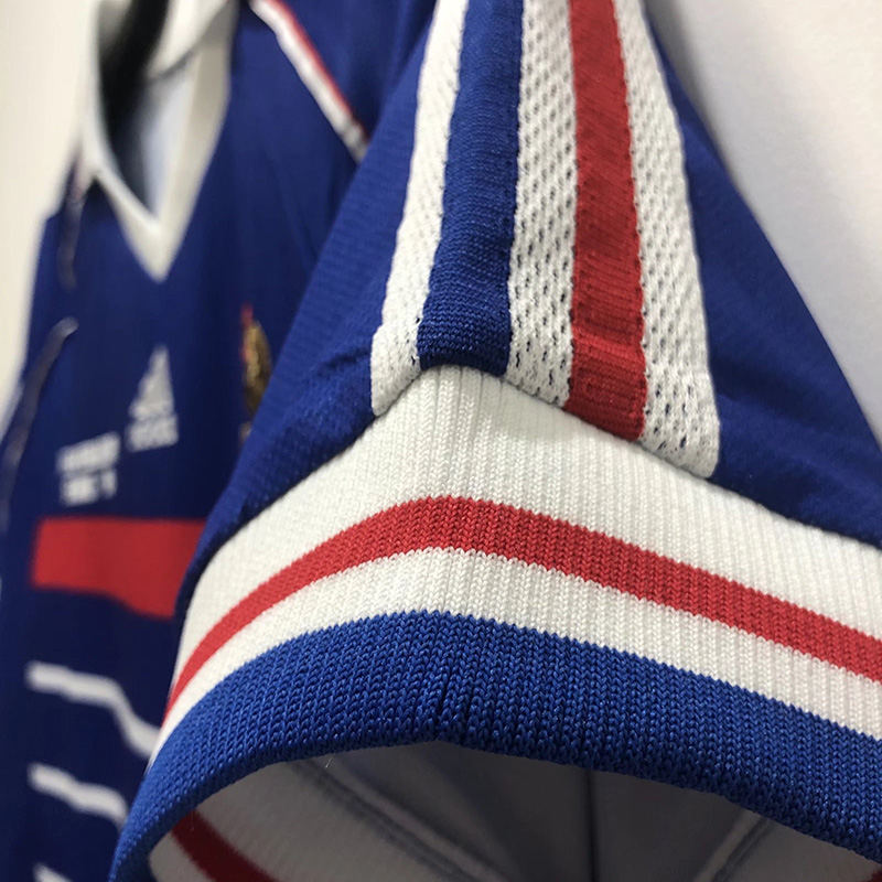 1998 France Home Retro Soccer Jersey(右胸带小字)