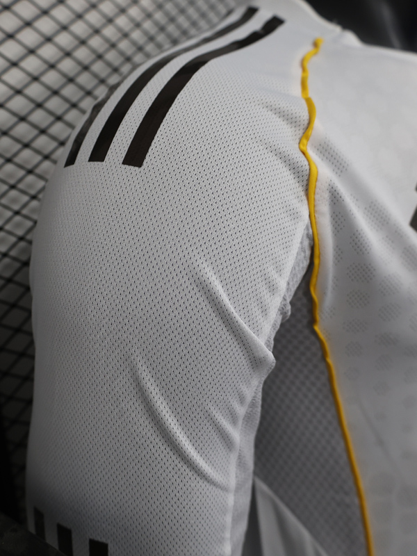 25-26 RMA Home Long Sleeve Player Version Soccer Jersey (长袖球员)