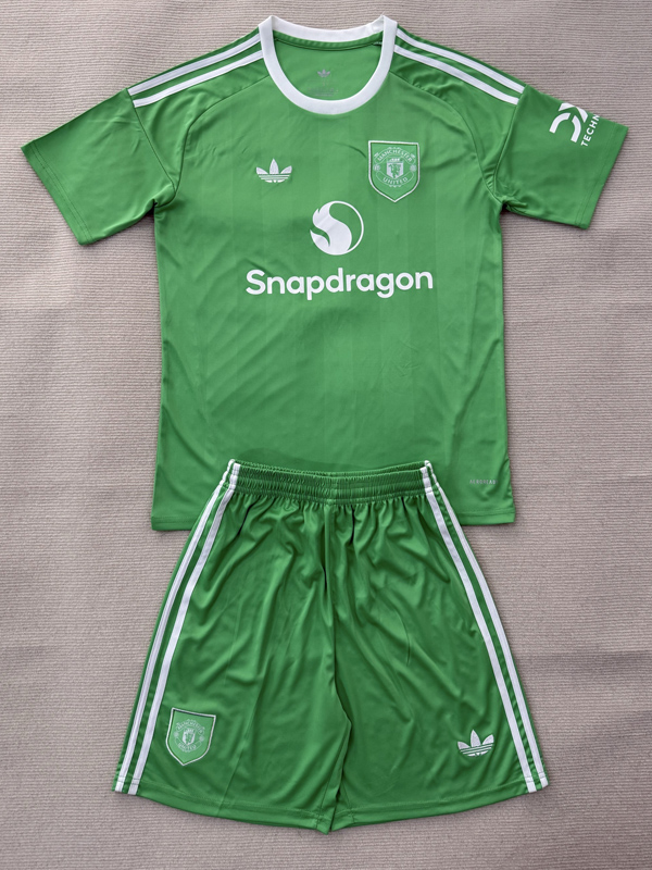 25-26 Man Utd Green GoalKeeper Kids Soccer Jersey