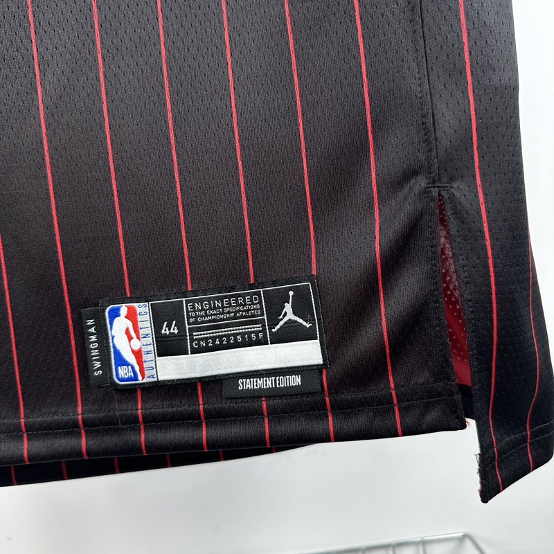 25-26 BULLS JORDAN #23 Black Top Quality Hot Pressing NBA Jersey (Trapeze Edition) 飞人版