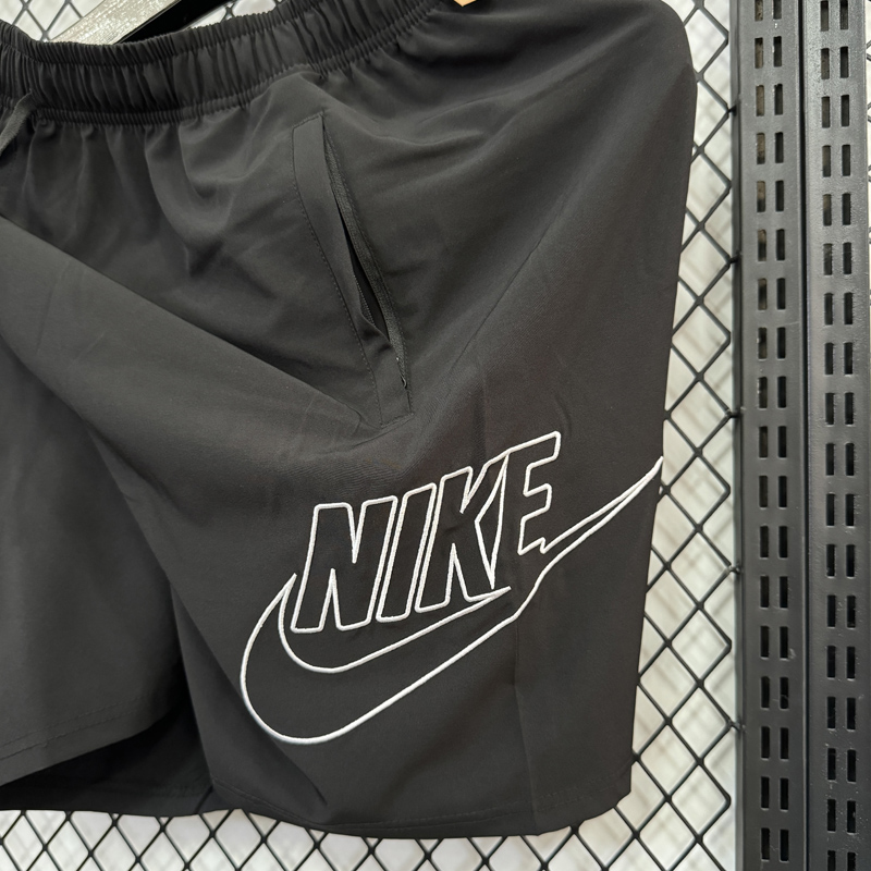 D700 NK Black Casual Short Pants