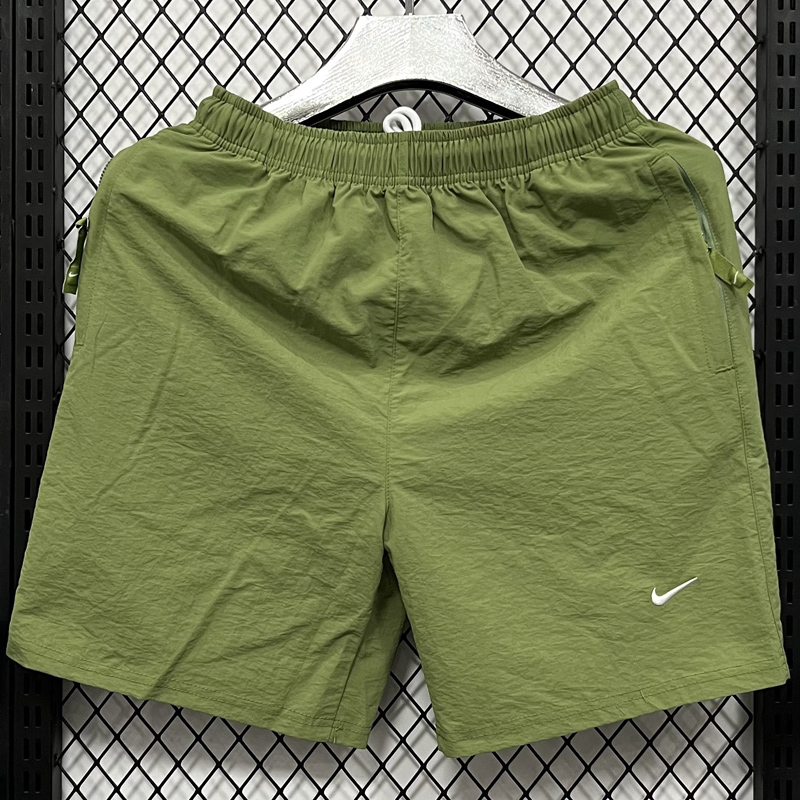 D900 NK Green Casual Short Pants