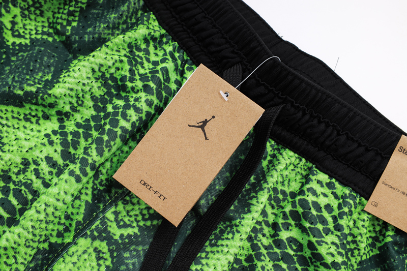 C2509 Jordan Green Casual Short Pants #蛇纹绿