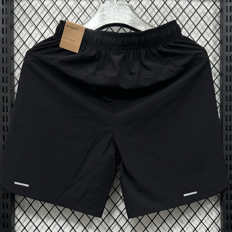 D910 NK Black Casual Short Pants