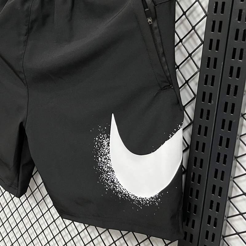 D660 NK Black Casual Short Pants