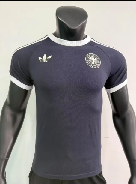 25-26 German vintage cotton T-shirt high quality