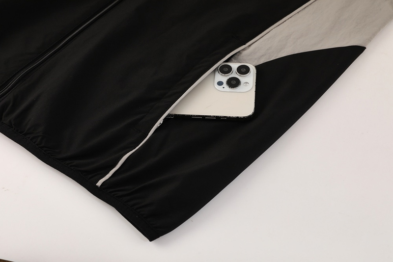 25-26 Newcastle Black Windbreaker