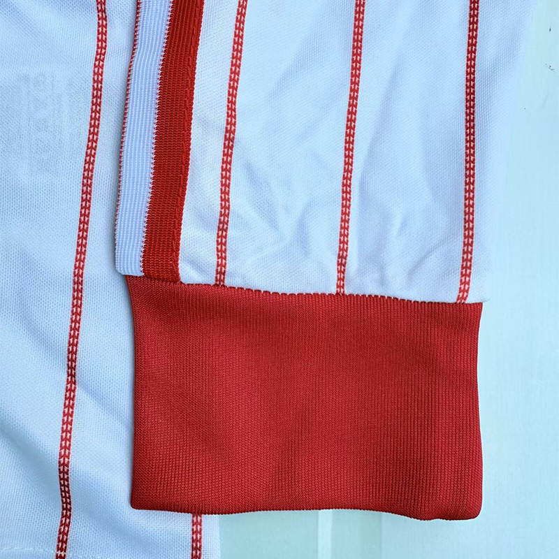 1983-1984 Hamburg SV Home Long Sleeve Retro Soccer Jersey (长袖)