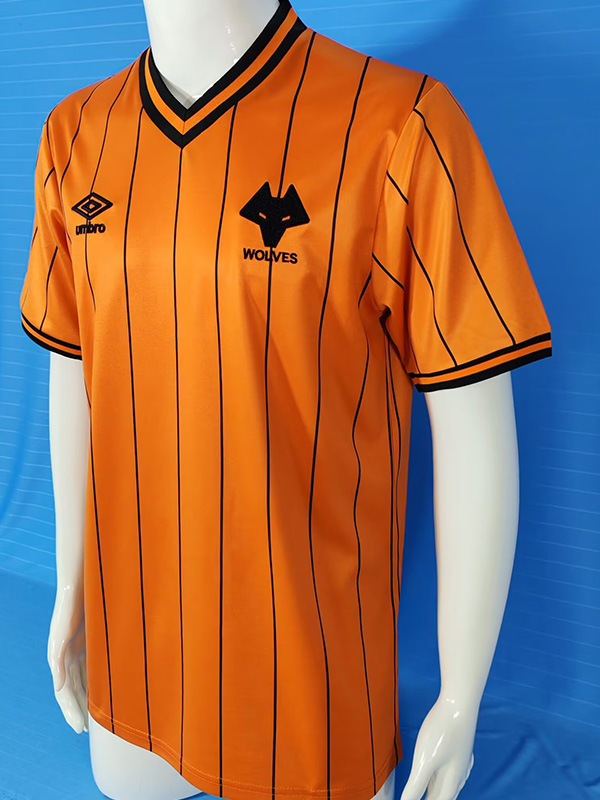 1985-1986 Wolves Home Retro Soccer Jersey