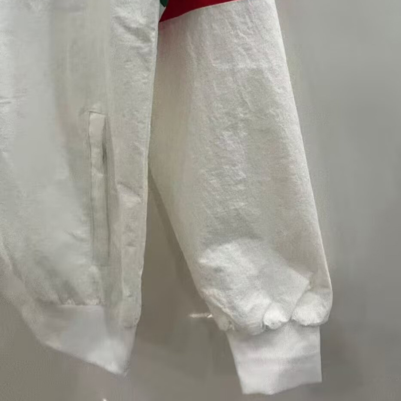 25-26 Italy White Windbreaker