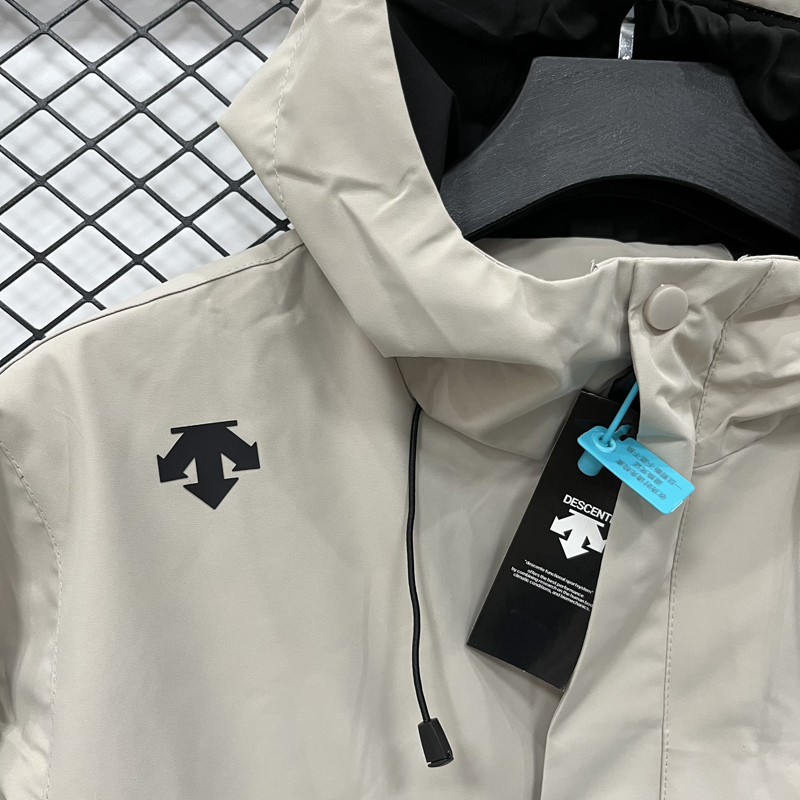 2025 DST Khaki Outdoor Jackets #H1002冲锋衣