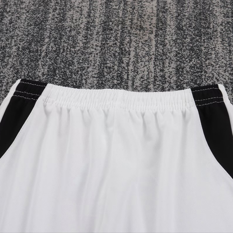 2004-2005 JUV Home Kids Retro Soccer Jersey