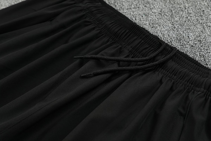 25-26 Man Utd Black Hoodie Jacket Tracksuit