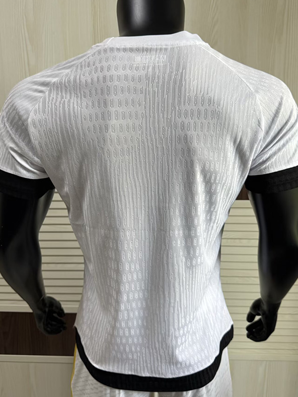 667 Apeshit X La secte 2018 White Player Version Training shirts