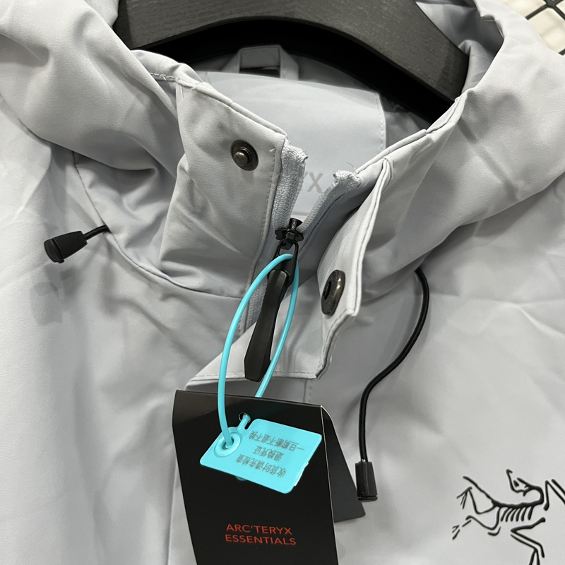 2025 ARC-TERYX Light blue Outdoor Jackets #H1003冲锋衣