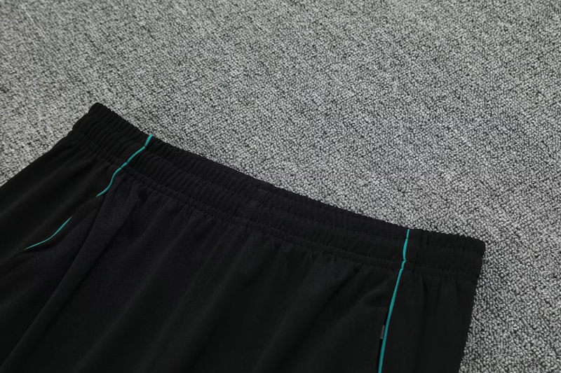 25-26 LIV Green Half Pull Tracksuit (半拉链)