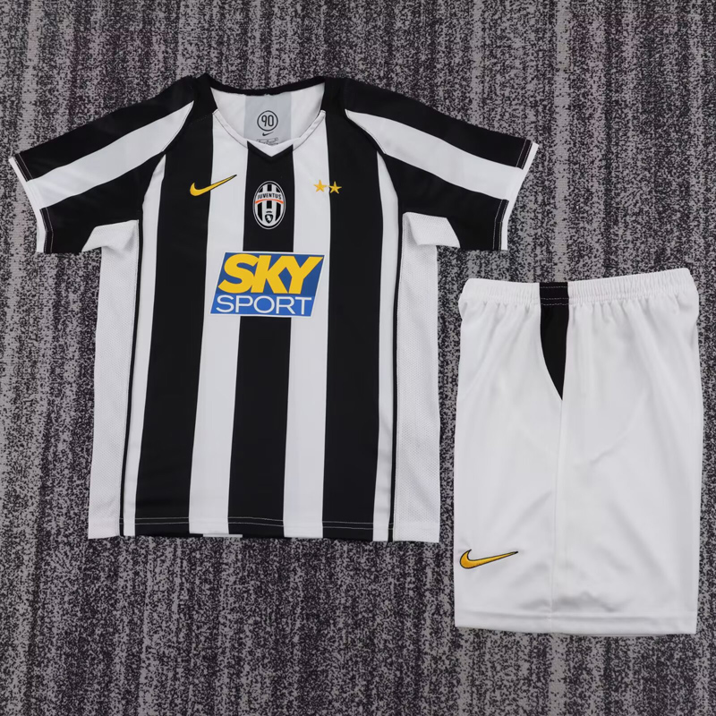 2004-2005 JUV Home Kids Retro Soccer Jersey