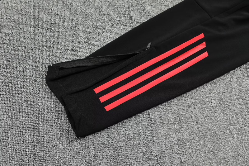 25-26 LIV Black Half Pull Tracksuit (半拉链)