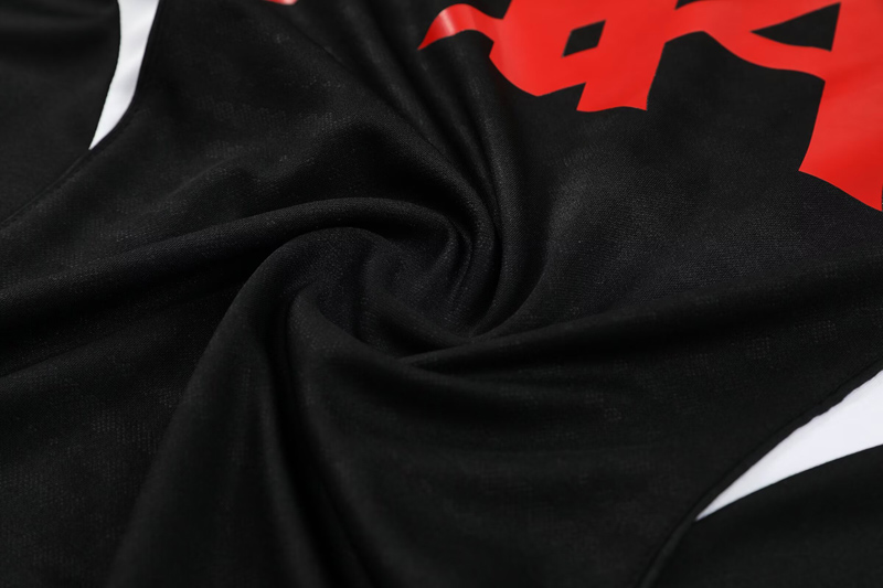 25-26 LIV Black Half Pull Tracksuit (半拉链)