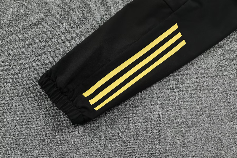 25-26 Man Utd Black Hoodie Jacket Tracksuit