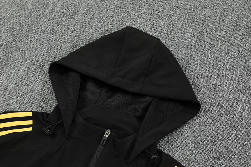 25-26 Man Utd Black Hoodie Jacket Tracksuit