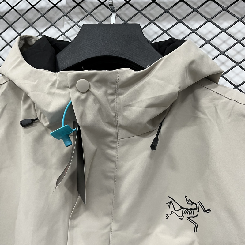 2025 ARC-TERYX Khaki Outdoor Jackets #H1003冲锋衣