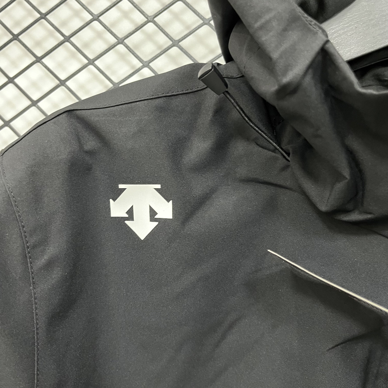 2025 DST Black Outdoor Jackets #H1002冲锋衣