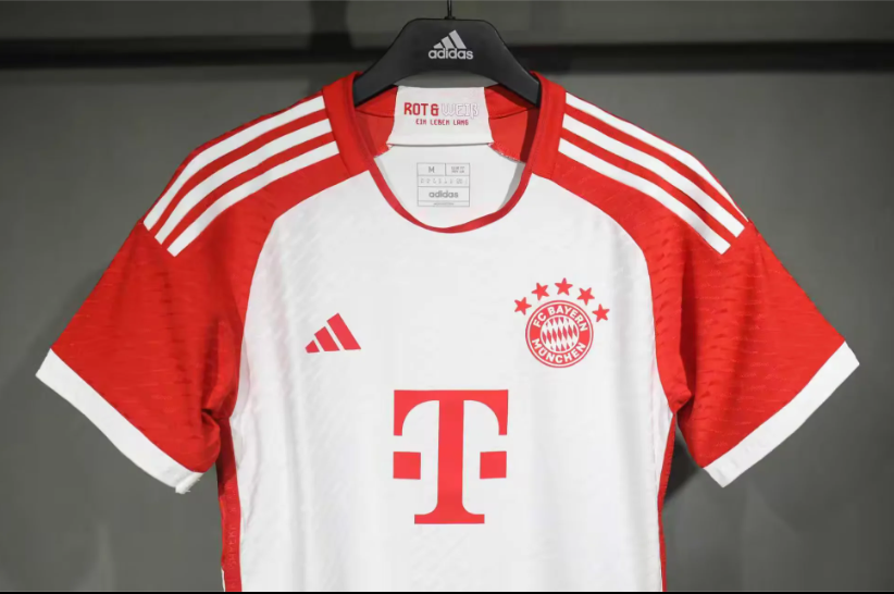 23-24 Bayern Home Player Version Soccer Jersey