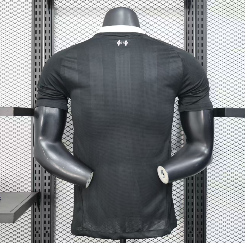 2025-26 LIV Black Goalkeeper Player Version Soccer Jersey